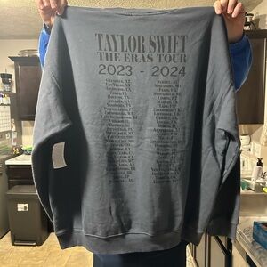 Taylor Swift concert exclusive blue crewneck